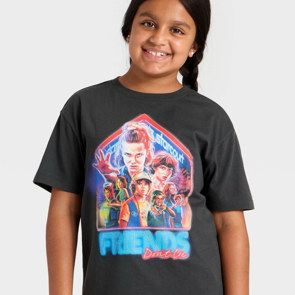 New kids Stranger Things black graphic T-Shirt